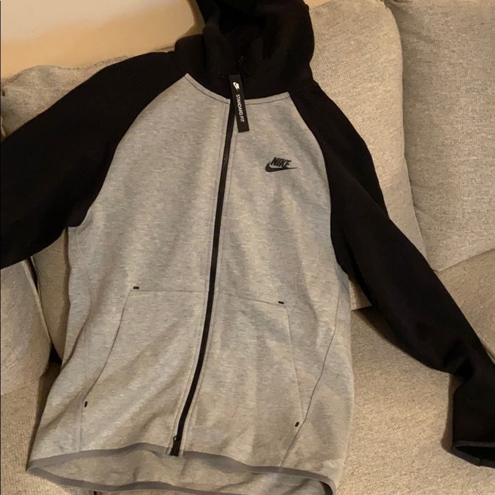 Nike tech hoodie men BRAND NEW